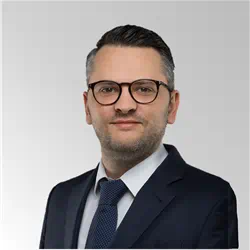 Ngadhenjim Sylaj,  Junior Analyst, Zurich Invest SA Ngadhenjim Sylaj,  Junior Analyst, Zurich Invest SA